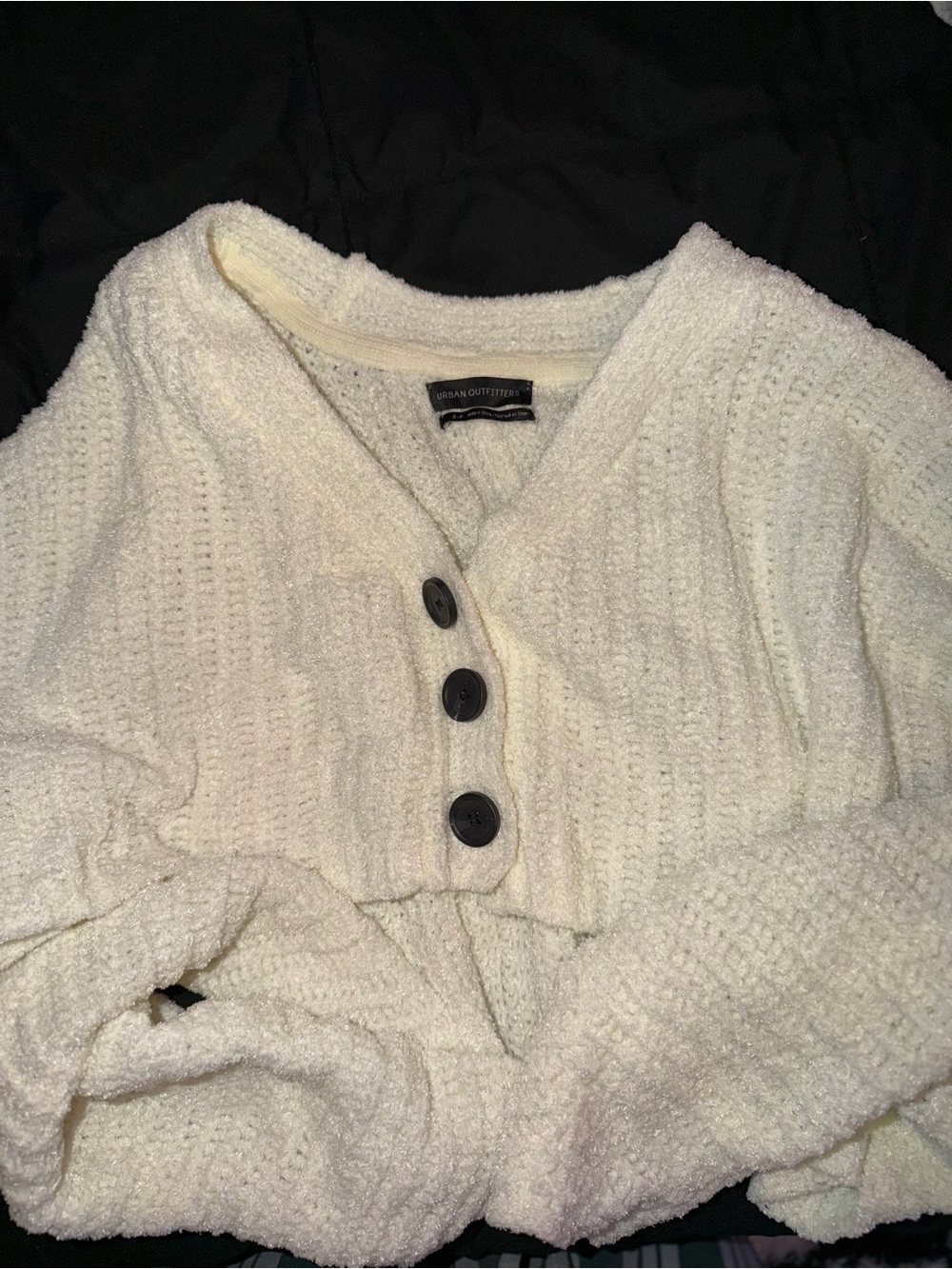 Urban Outfitters Cream Button-Front V-Neck Chunky Knit Sweater
